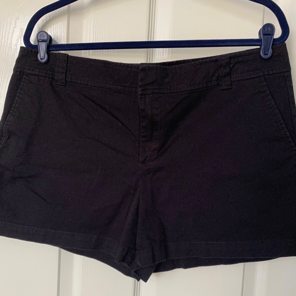 Women’s NY&C Black Shorts